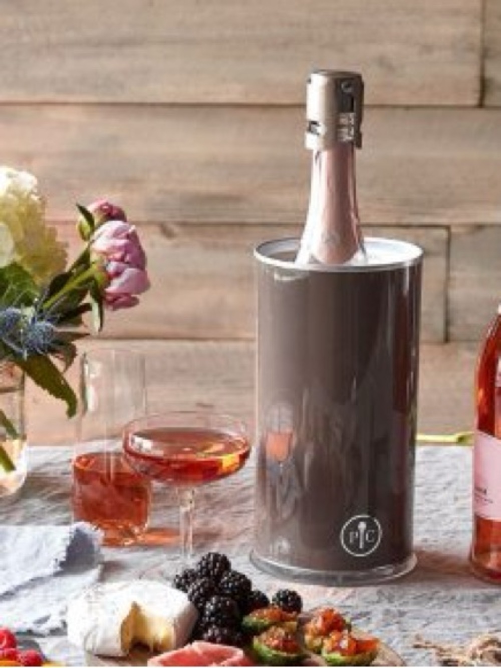 💫4/$25 • The Pampered Chef Wine & Champagne Chiller